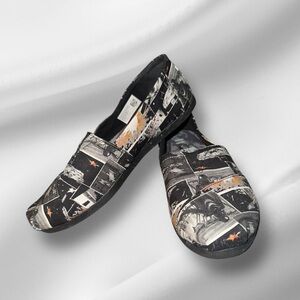 TOMS x LUCASFILM Star Wars Women’s Canvas Slip-On Shoes Darth Vader Size 7.5